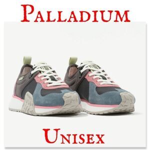 NIB Palladium TROOP RUNNER - Black/Goblin Blue
